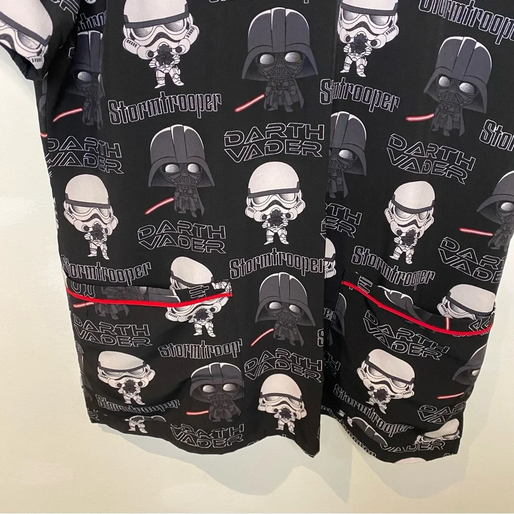 Star Wars Women’s Cherokee Scrub Top Tooniforms V-Neck Size Medium- Like New - Picture 4 of 5